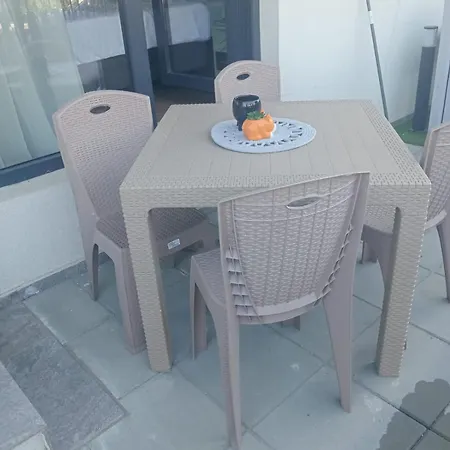 Nicholas Saturn * Mangalia